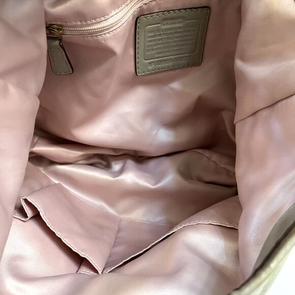 Coach - Vintage - Gold Shiny Large Hobo/ Shoulder Bag - Thick Gold Chain Accents - Picture 12 of 14